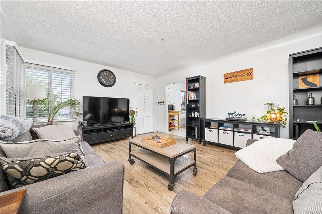 14715 Bellflower Blvd, Bellflower, CA 90706 Zillow