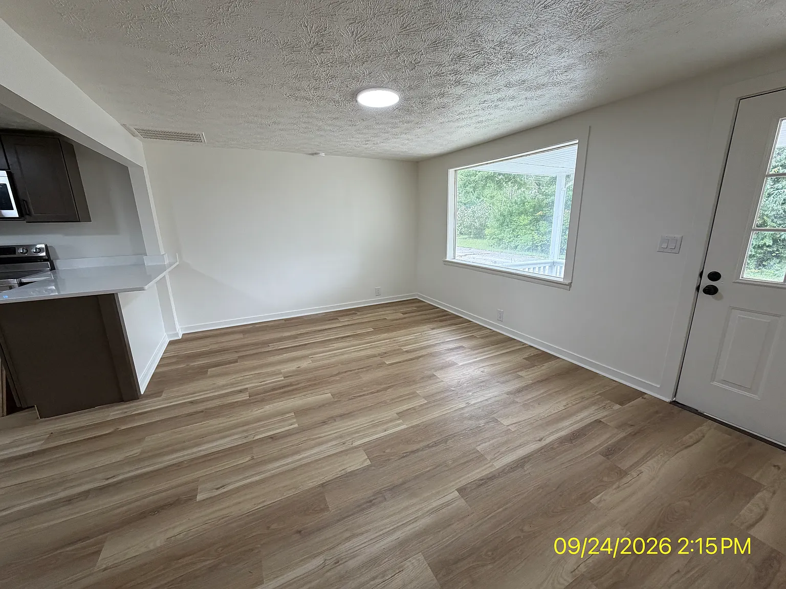 3 bed, 1107 sqft, $1,300 — Photo 3