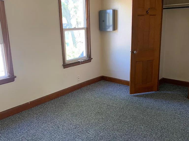2107 Birch St — Photo 19