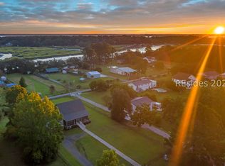 189 Deloss Point Rd, Ridgeland, SC 29936