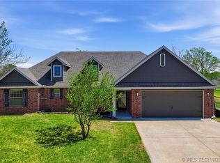 12015 N 195th East Ave, Collinsville, OK 74021