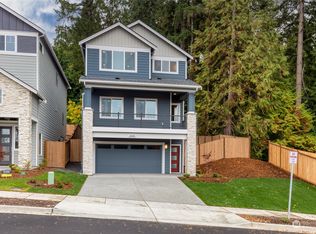 317 207th St SE #EH-11, Bothell, WA 98012