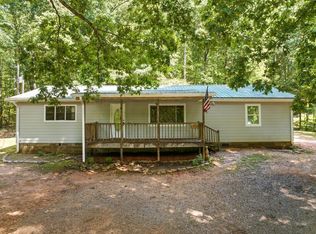 70 Hibiscus Ln, Blue Ridge, GA 30513
