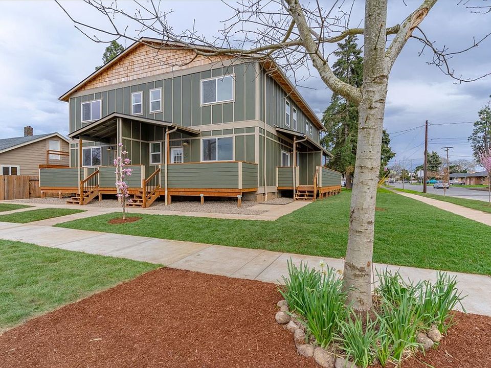 1st image of 1094 15th St SE #1094
