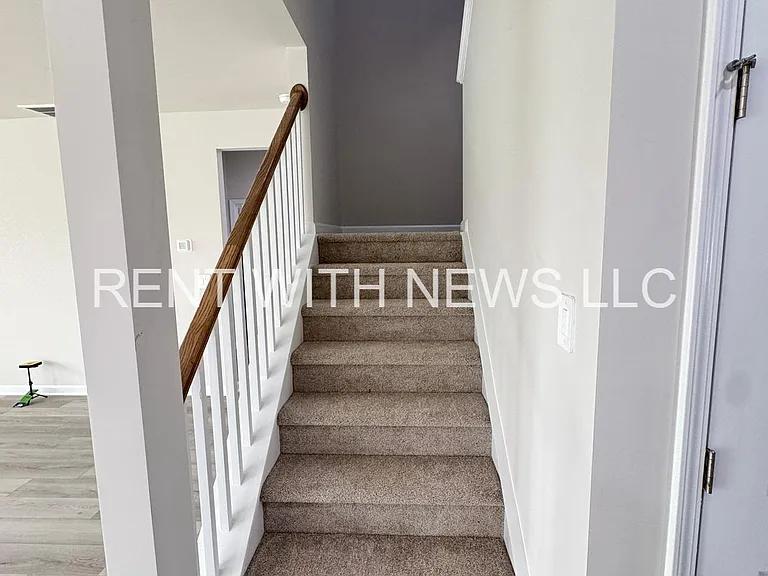 649 White Birch Ln — Photo 13