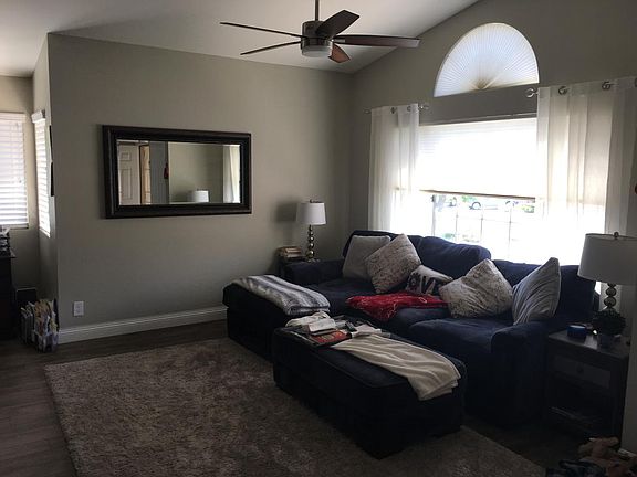 Spacious living room