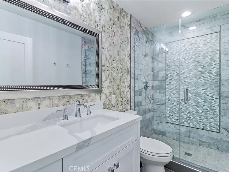 22831 Mariano Dr — Photo 18