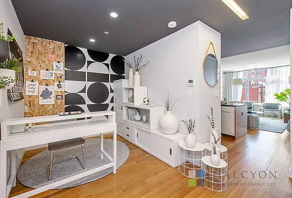 Rented by Halcyon Management Group LLC | media 31