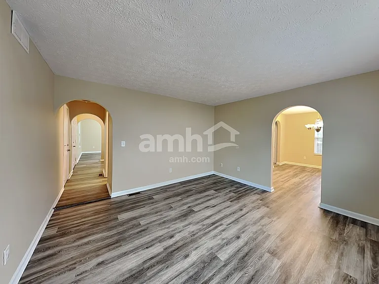 5116 Sand Ct — Photo 4