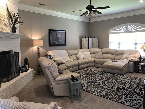 5th image of 8607 Cortona Dr