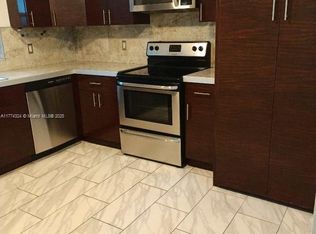 (Undisclosed Address), Fort Lauderdale, FL 33315