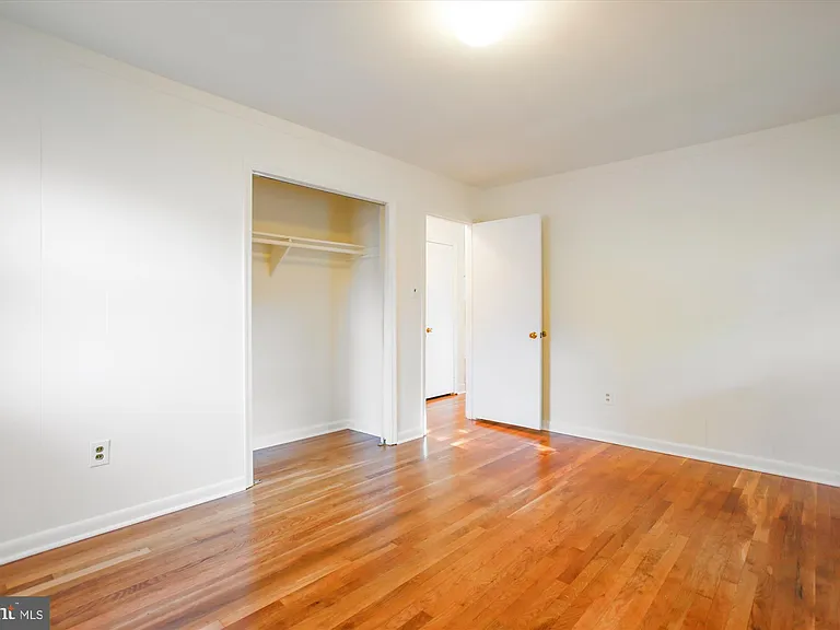 2405 Phillips Dr — Photo 26