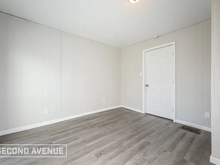 308 Lea St — Photo 13