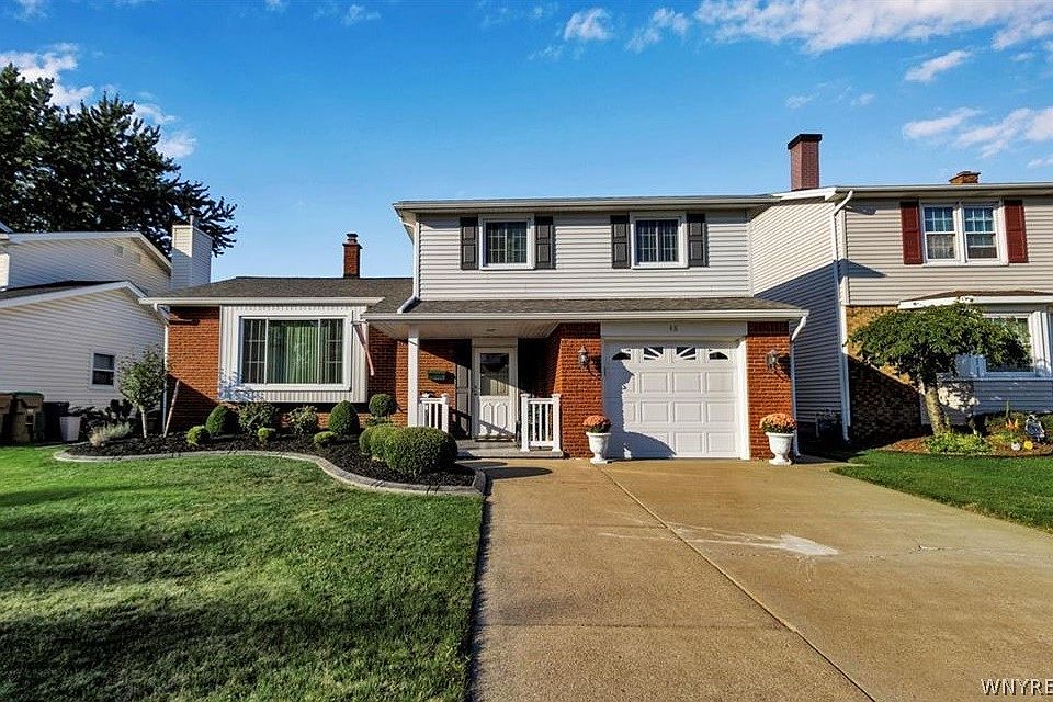 1st image of 48 Denise Dr