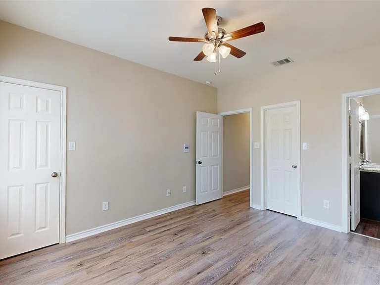 205A Sterling St — Photo 27