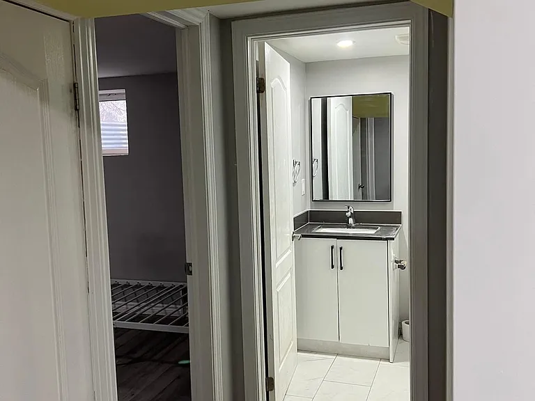 23 Jay Ct #LOWER — Photo 10