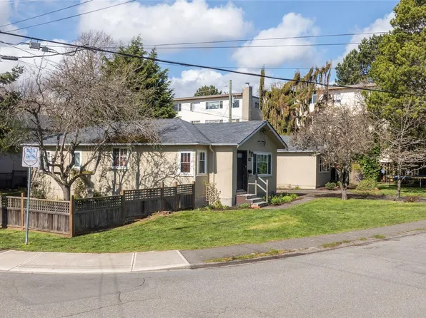 2442/2462 Eastdowne Rd, Oak Bay, BC V8R 5P8
