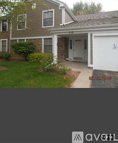 218 Hawthorne Ct #C1 — Photo 3