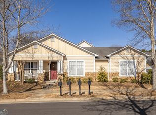 806 Hartstone Ct, Fairburn, GA