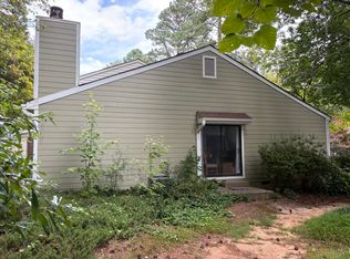 829 Green Ridge Dr, Raleigh, NC 27609