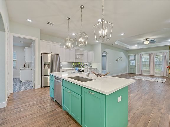 2nd image of 4022 Brownway Dr