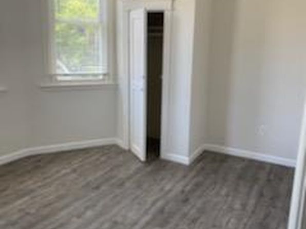 5517 Edna Ave #1R