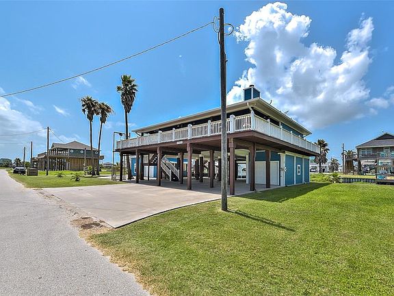 3rd image of 2583 Breaker Dr
