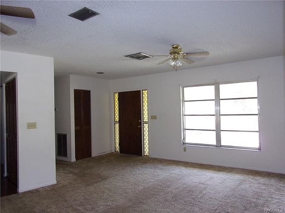 3rd image of 1430 W Alex Ln