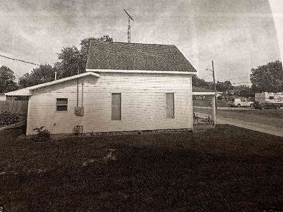1st image of 406 Davis St