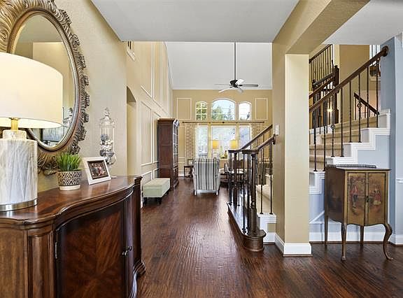 4th image of 2604 Ashcroft Ln