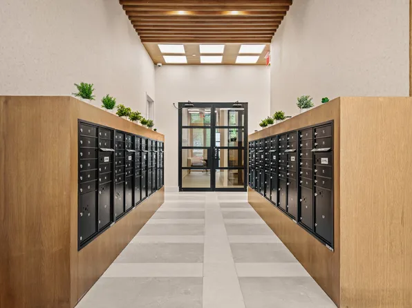 526 Baltic Street image 27 of 55