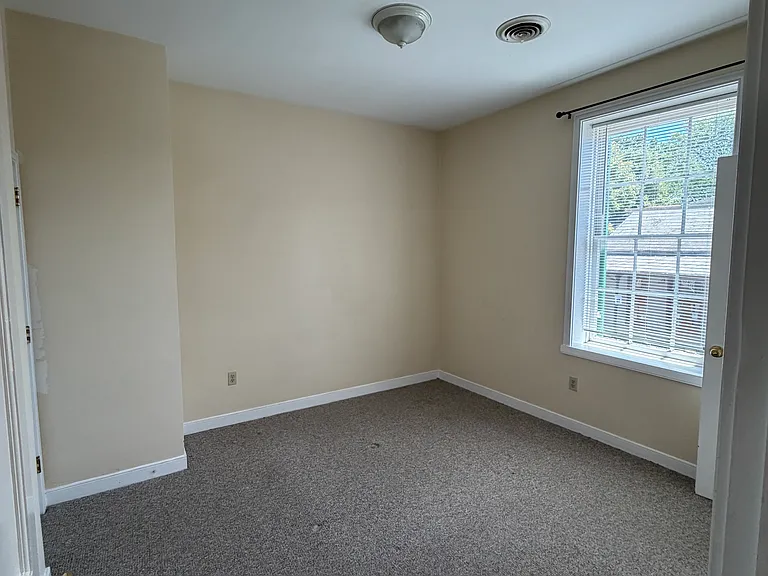 74 S Market St #74B — Photo 6