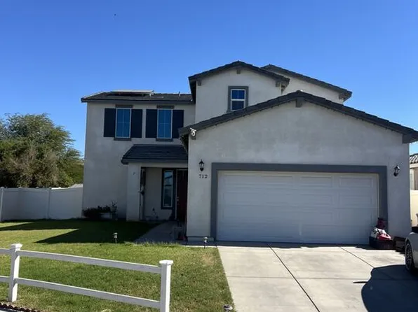 712 Mika Ct, Brawley, CA 92227