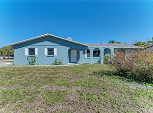 1685 Georgetowne Blvd, Sarasota, FL 34232
