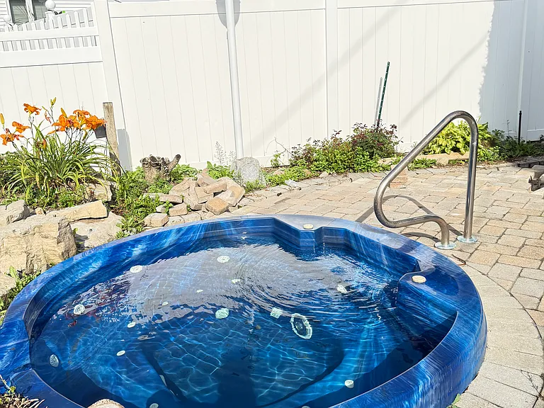 39 Arcadia Dr — Photo 16