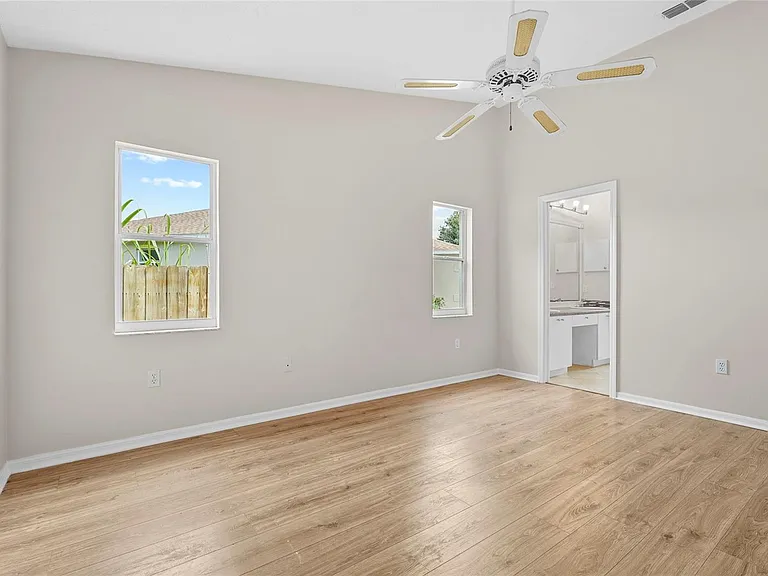 7710 33rd Ln E — Photo 12
