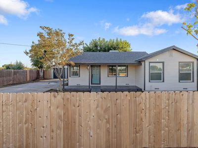4722 E Florence Avenue, Fresno, CA, 93725