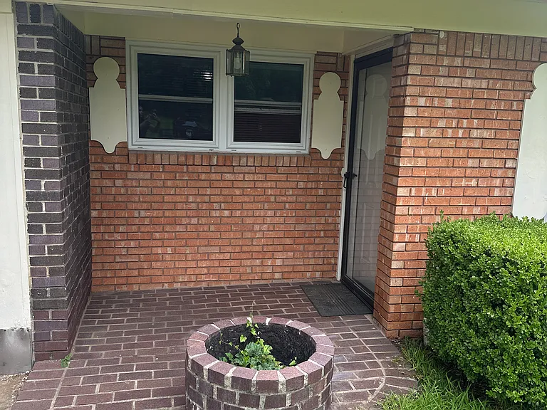 3850 Lisa Ln — Photo 23