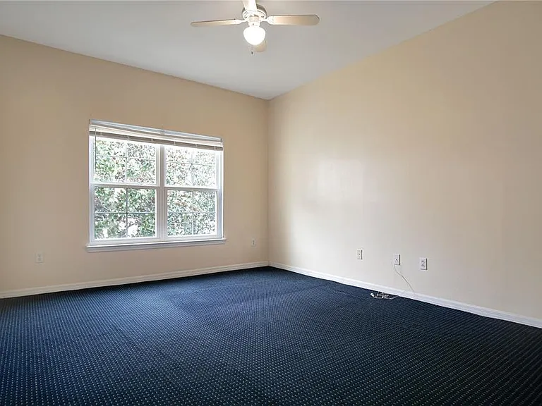 5008 Mangrove Aly #201 — Photo 12