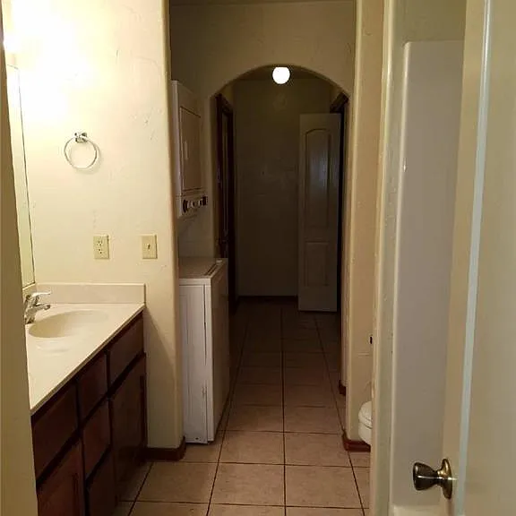 2000 Circle Dr #3 — Photo 10