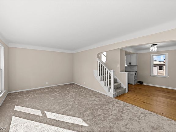 3rd image of 30131 Fairway Blvd