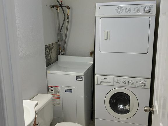5th image of 4307 164th St SW APT 101