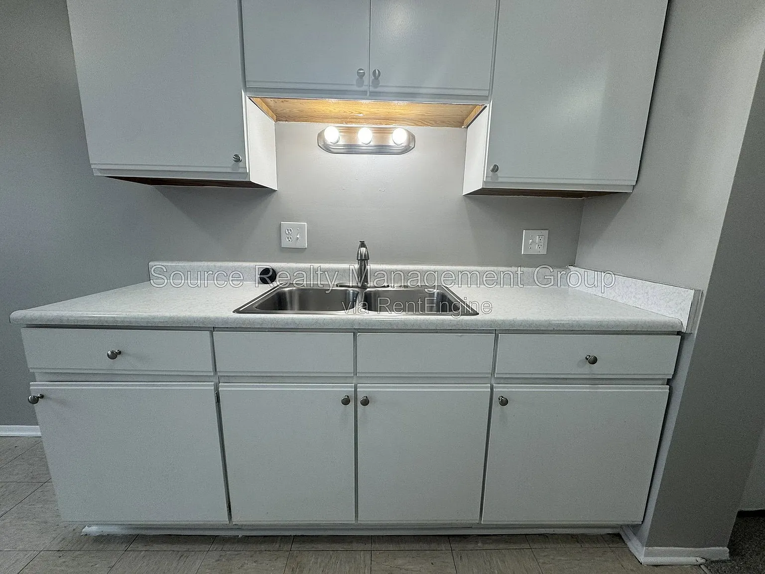 1 bed, 1.0 bath, 850 sqft, $899 — Photo 4