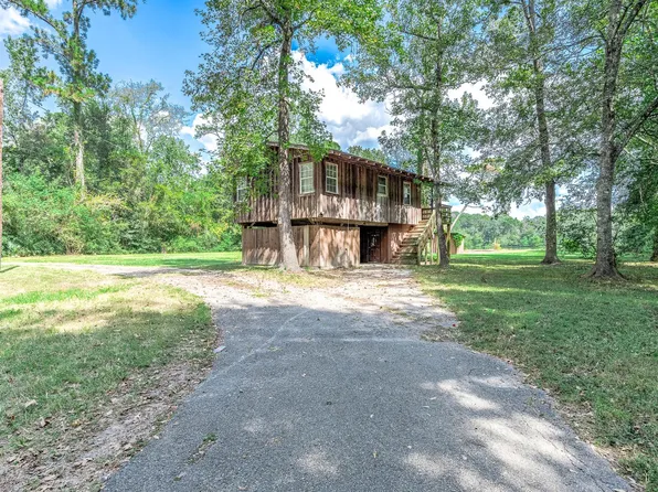 11480 E Parkway Drive, Conroe, TX 77302