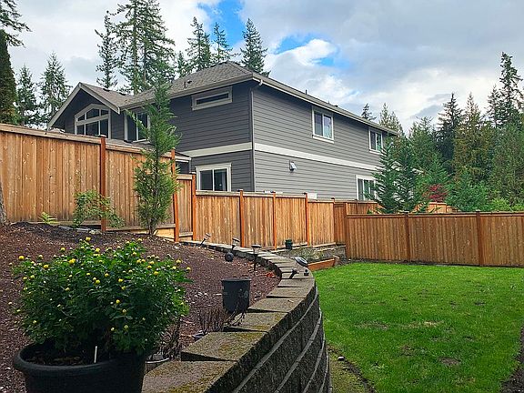3rd image of 2310 246th Ave SE