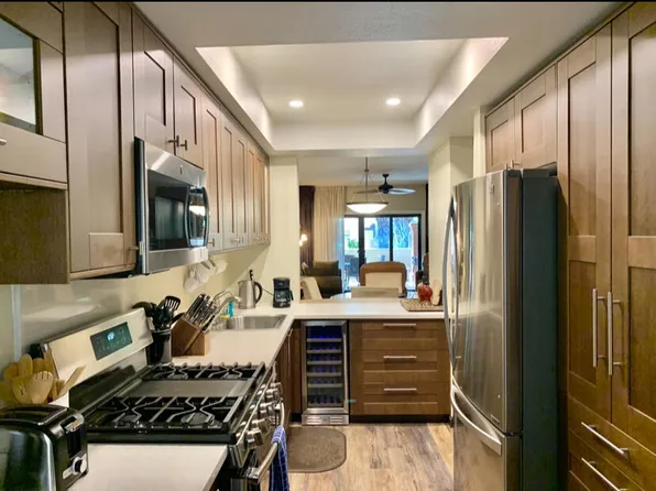 2345 Cherokee Way #112, Palm Springs, CA 92264