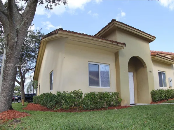21511 SW 87th Ct #21511, Miami, FL 33189