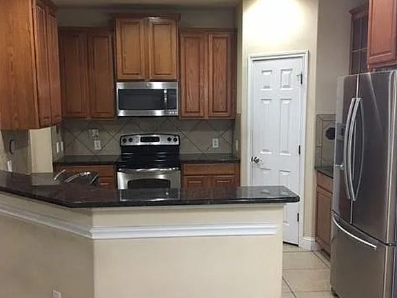 3rd image of 240 Milan St
