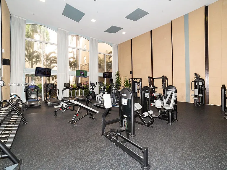 17150 N Bay Rd #2408 — Photo 37