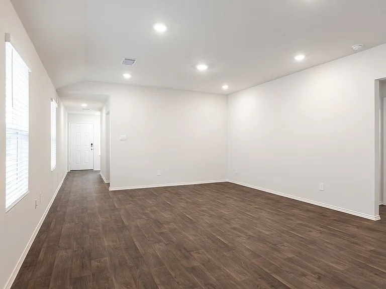 128 Granary Dr — Photo 6